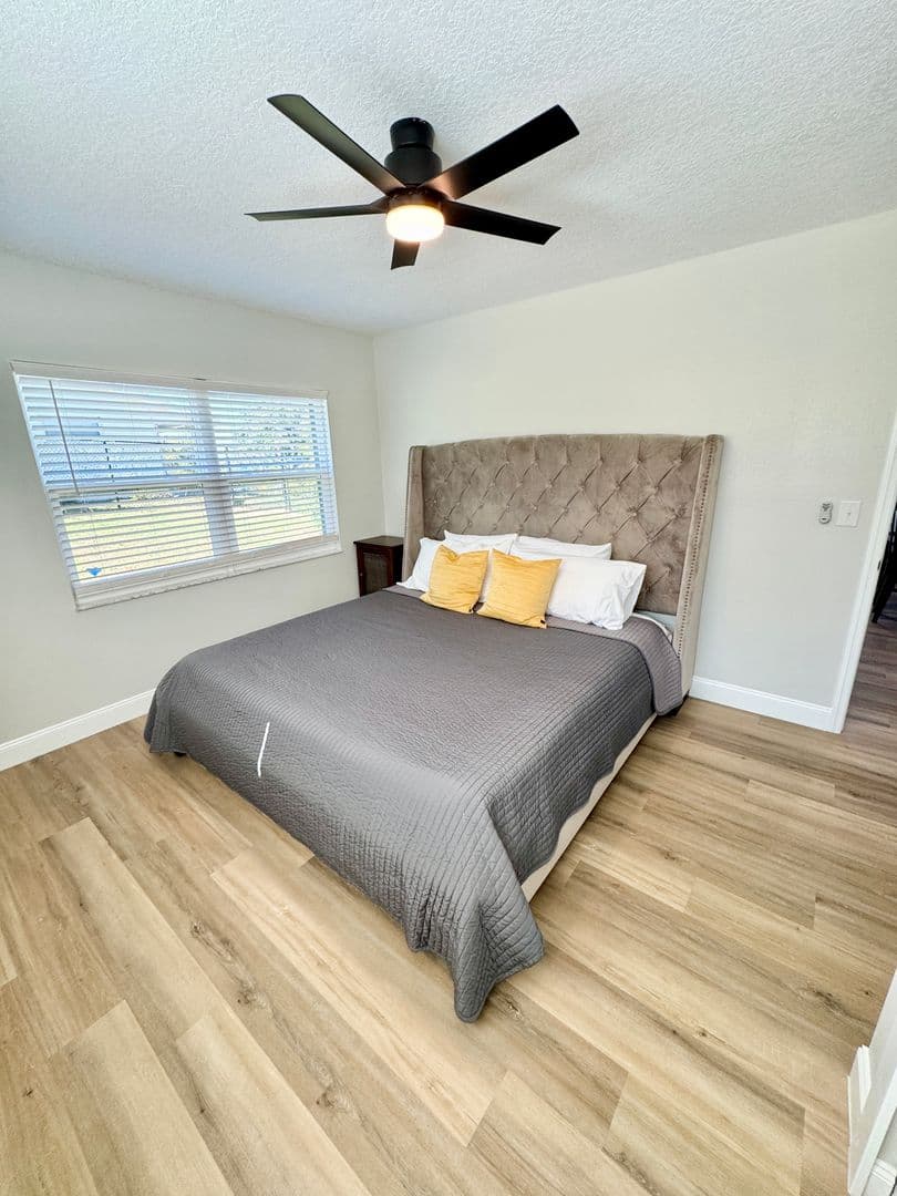 Clermont Condo: 439 Carroll Street