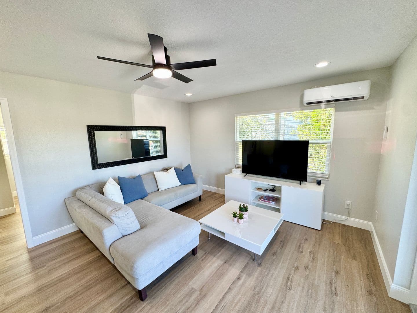 Clermont Condo: 439 Carroll Street