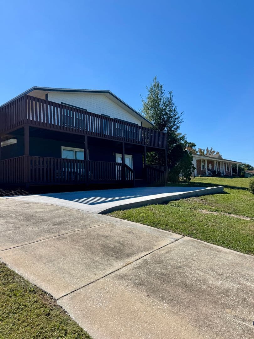 Clermont Condo: 439 Carroll Street