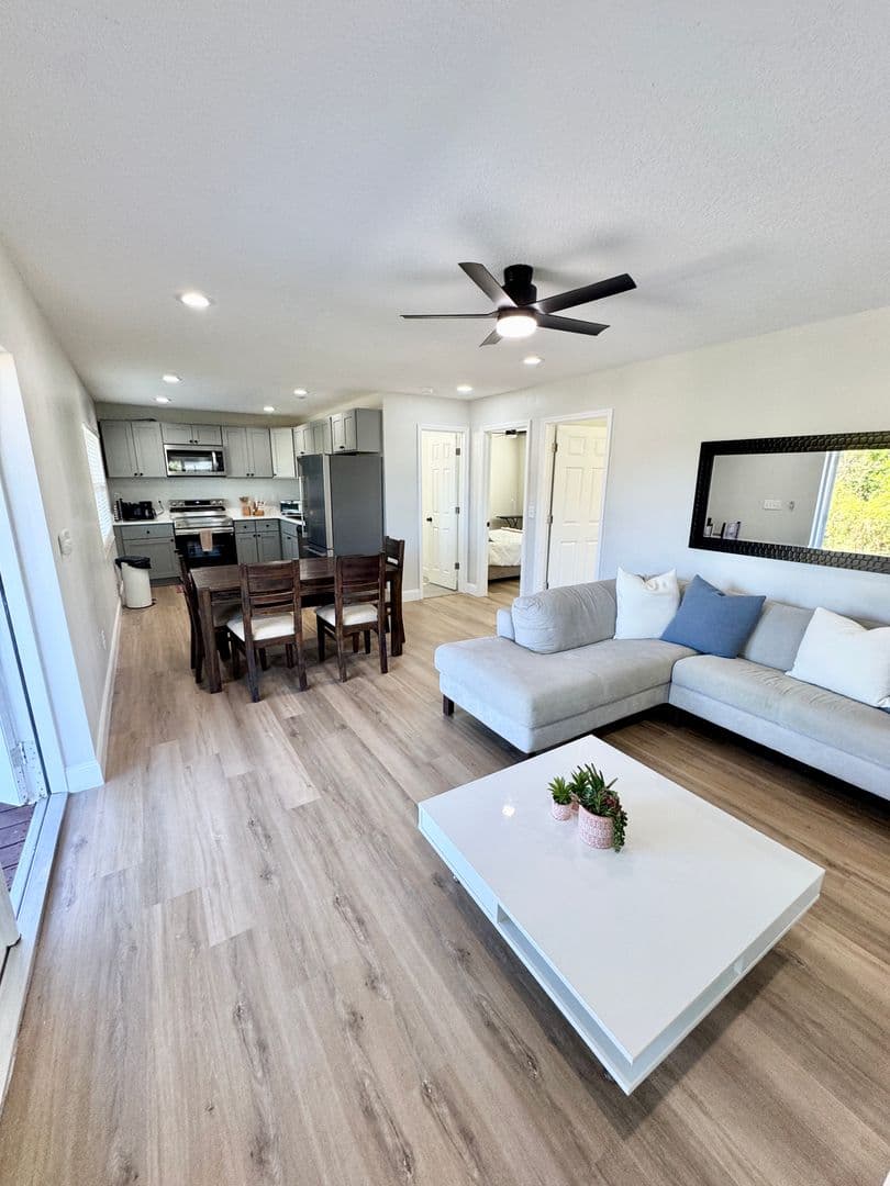 Clermont Condo: 439 Carroll Street