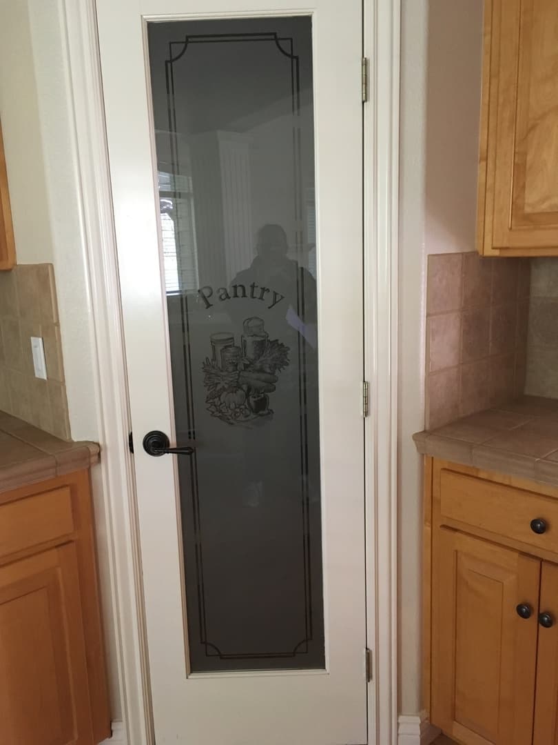 Eagle Apartment: 576 E. Riverchase Way