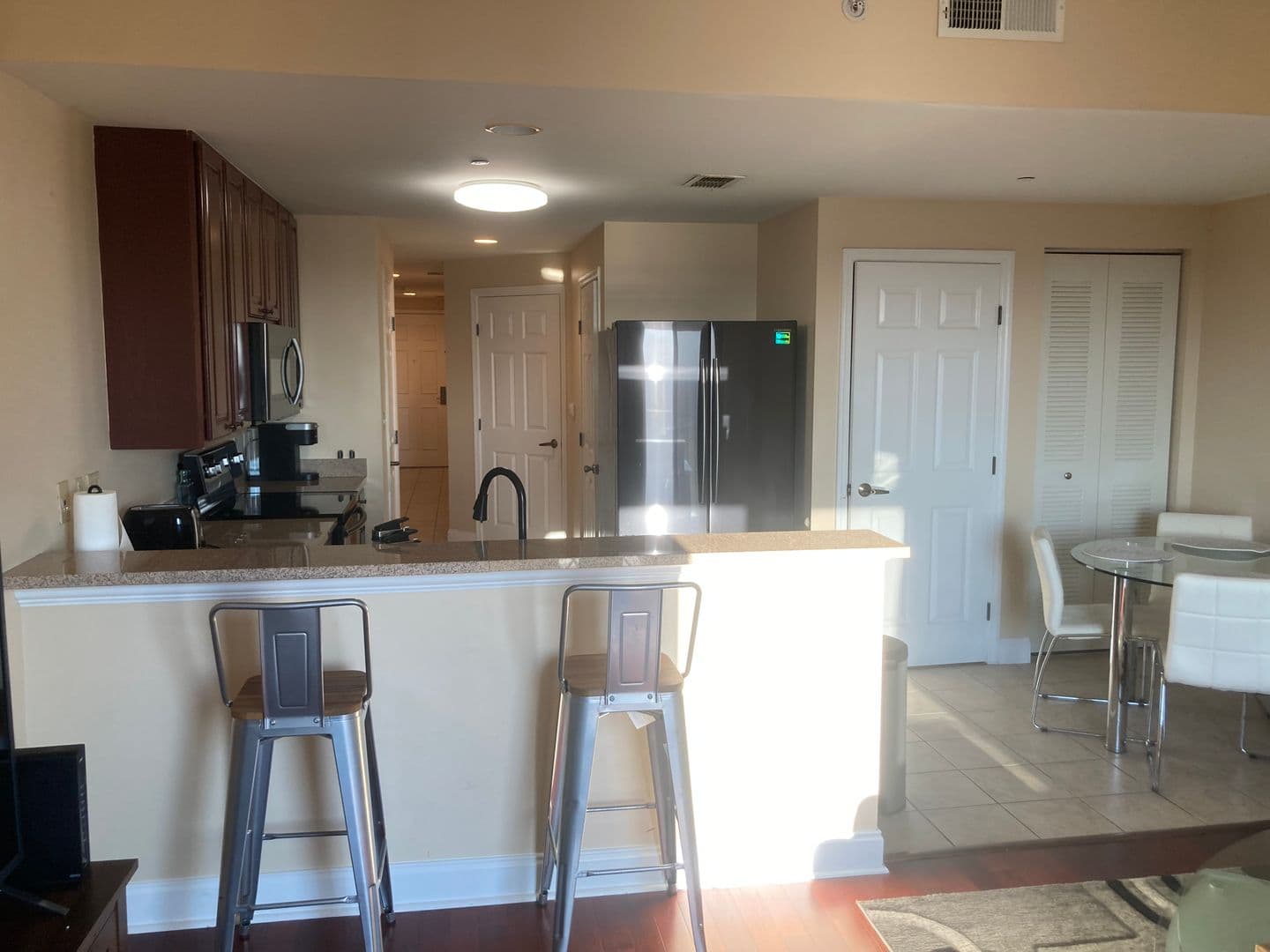 Tallahassee Apartment: 215 W College