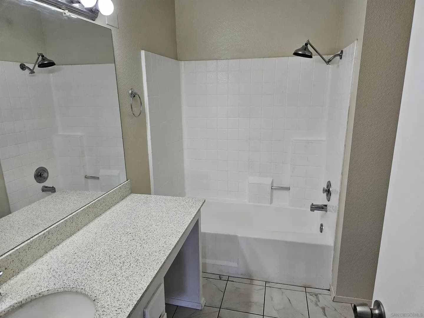 SAN DIEGO Condo: 5990 DANDRIDGE LANE #177