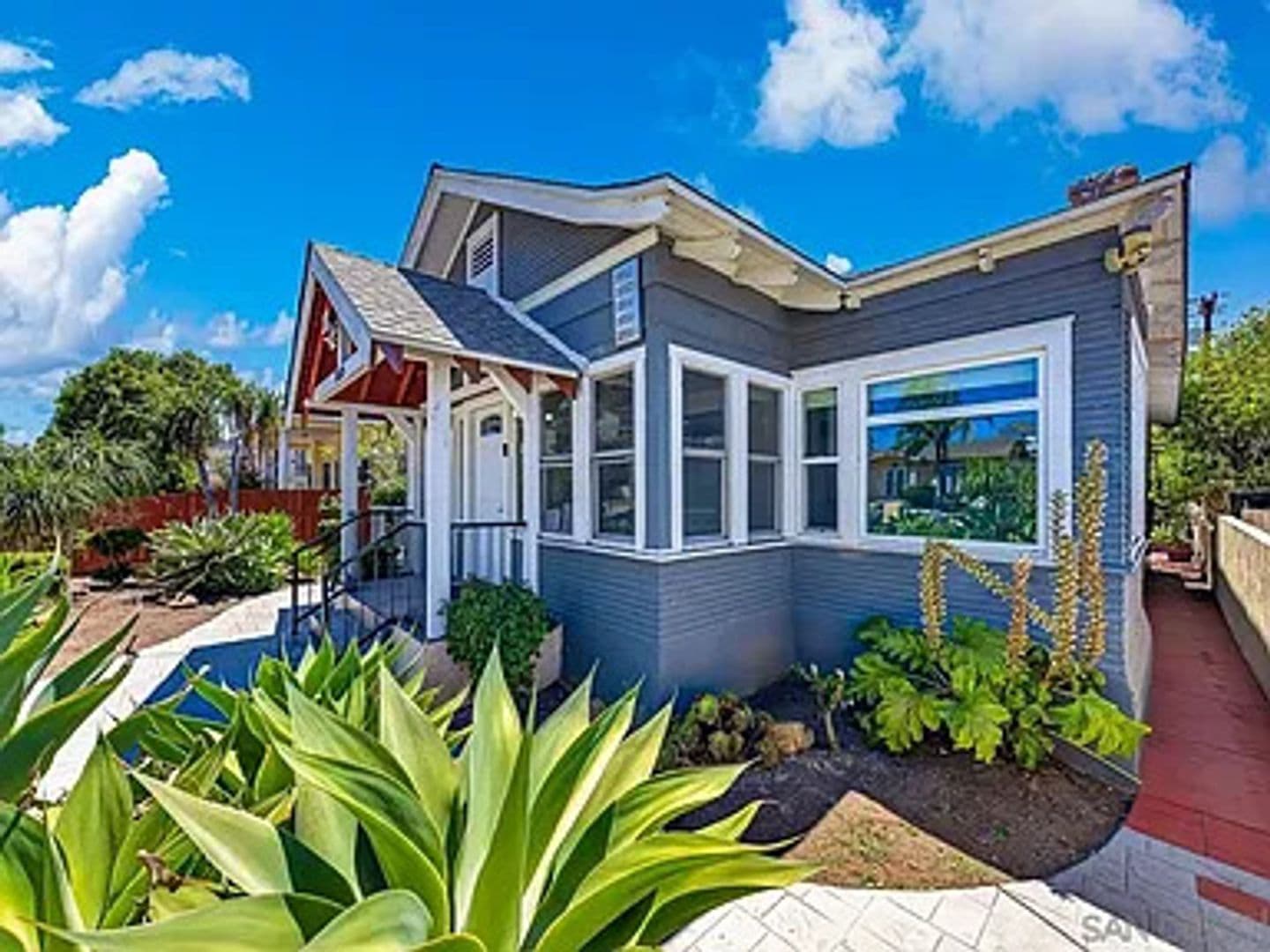 San Diego Apartment: 3852-56 1st Ave