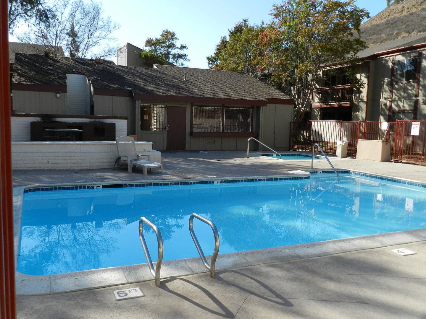 San Diego Condo: 5513 Adobe Falls Rd #4