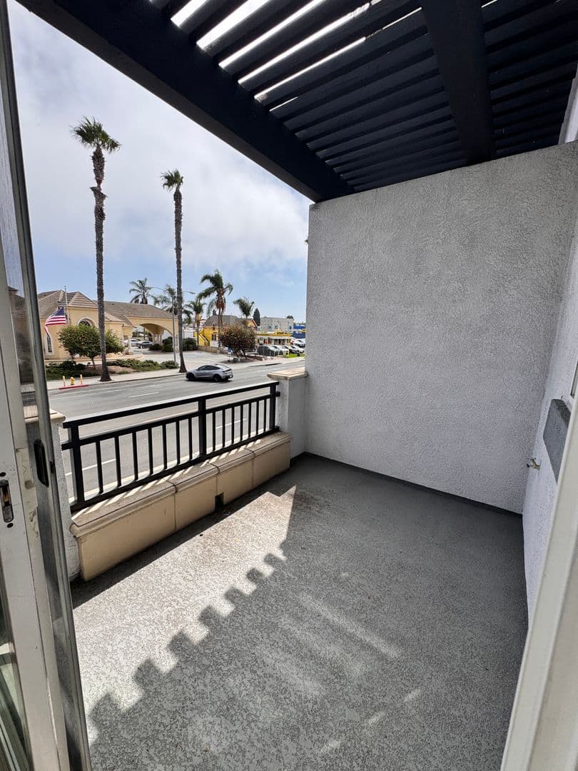 Chula Vista Apartment: 730-734 Broadway