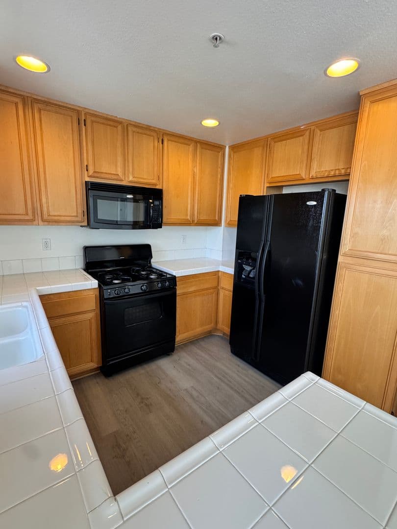 Chula Vista Apartment: 730-734 Broadway
