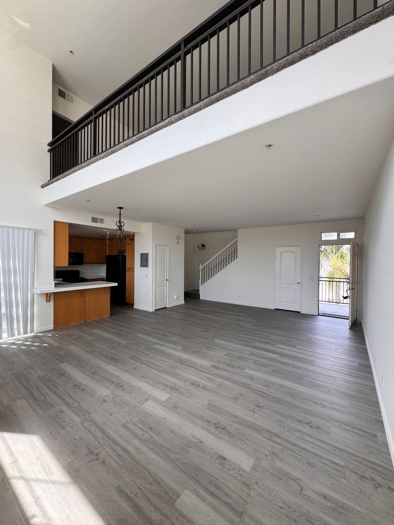 Chula Vista Apartment: 730-734 Broadway