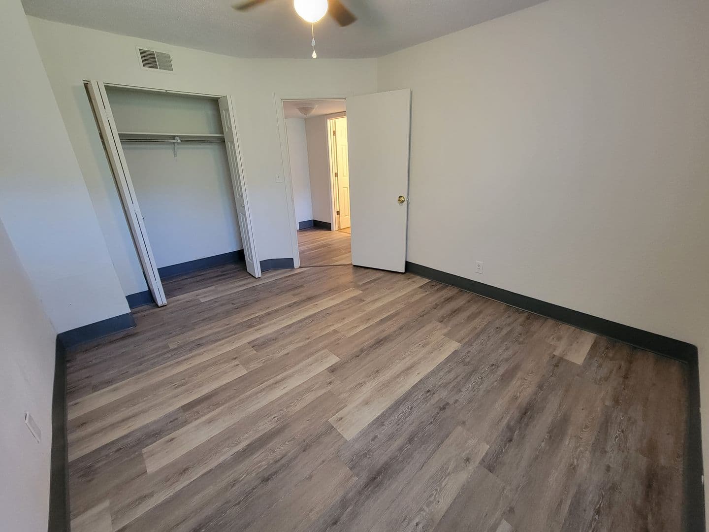 Jefferson City Apartment: 3941 Dewberry Drive