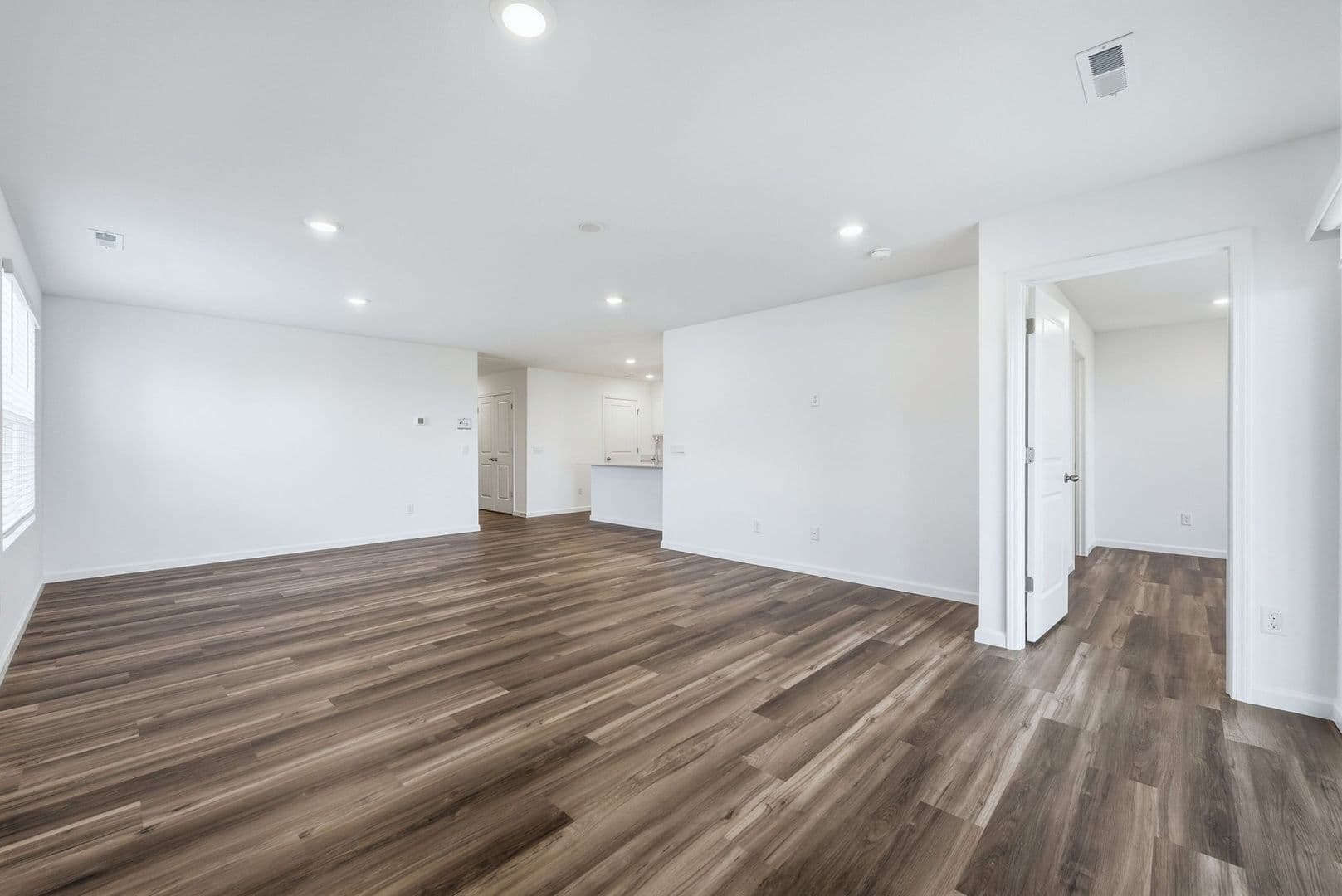 Fort Wayne Apartment: 3782 Thunderhawk Pass