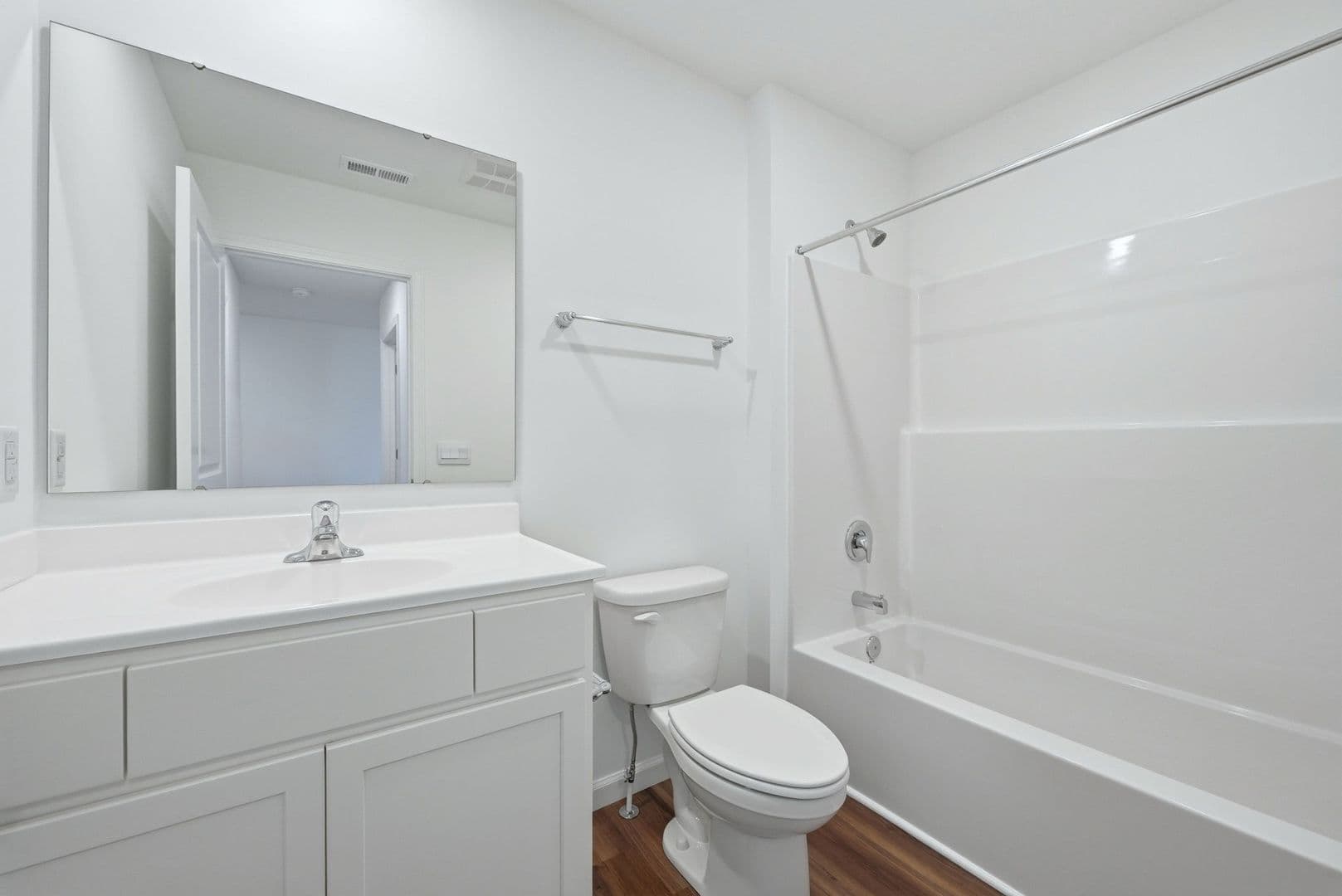 Fort Wayne Apartment: 3782 Thunderhawk Pass