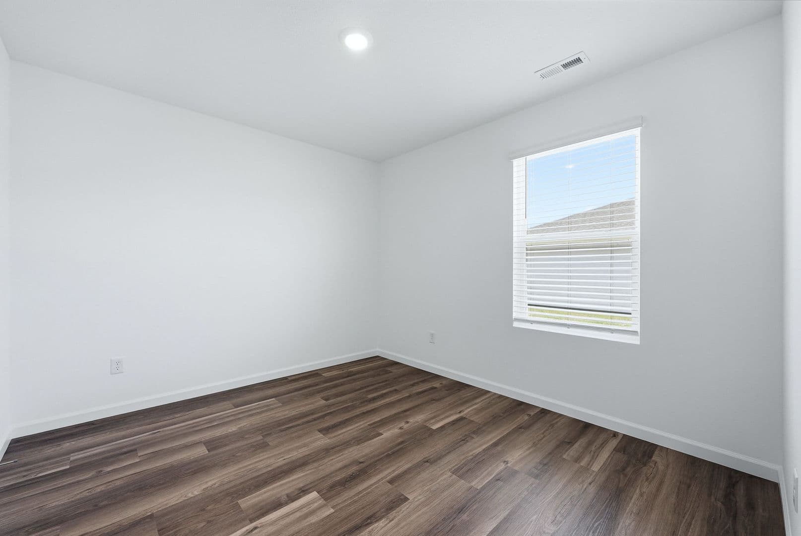 Fort Wayne Apartment: 3782 Thunderhawk Pass