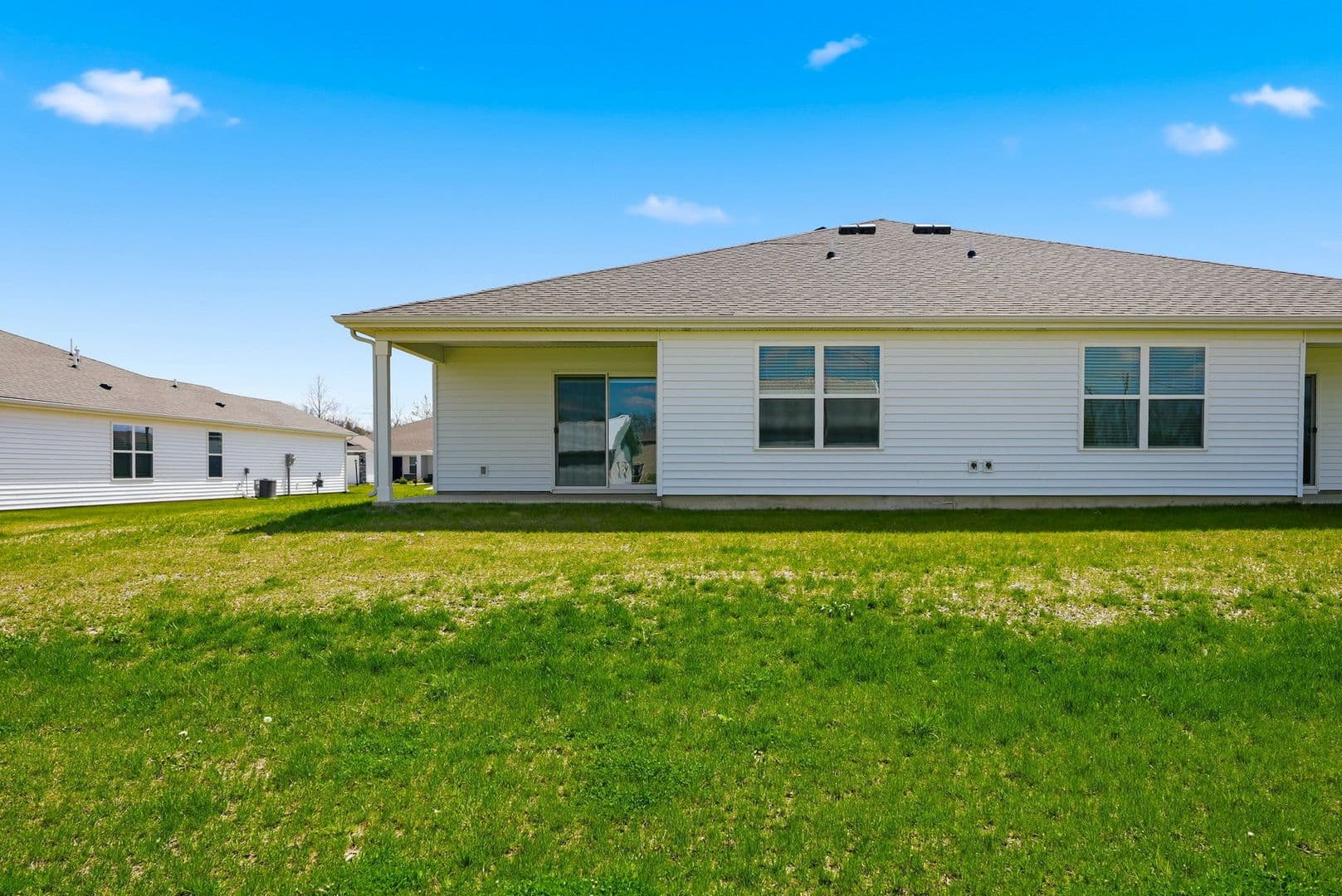 Fort Wayne Apartment: 3782 Thunderhawk Pass