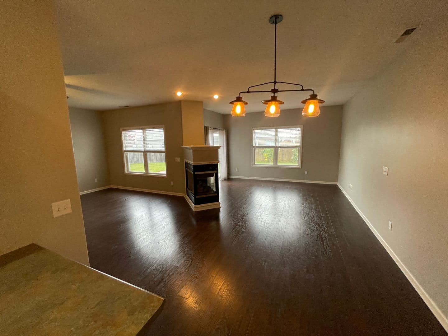 Roanoke House: 11035 Constantia Cove