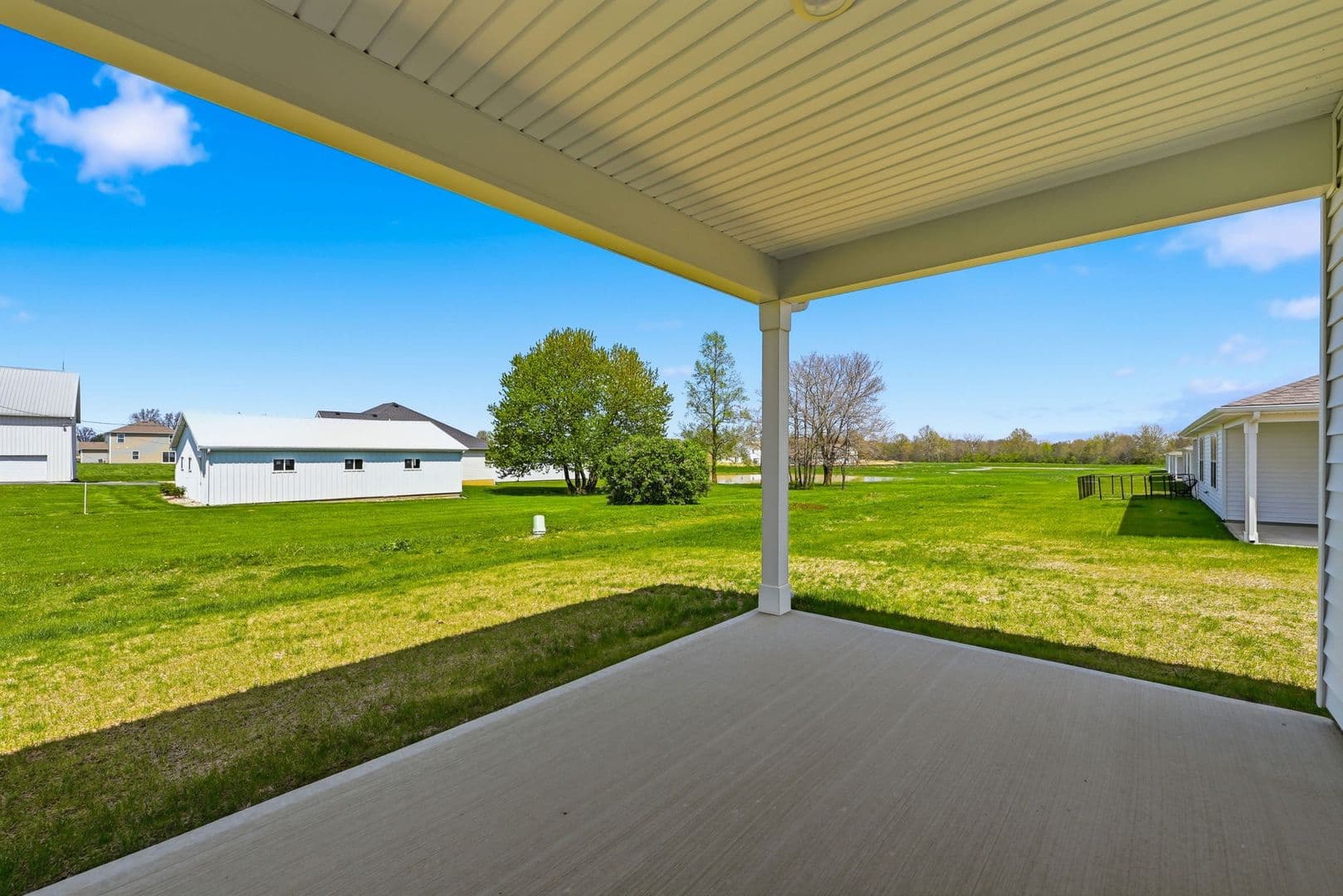 Fort Wayne Apartment: 3782 Thunderhawk Pass