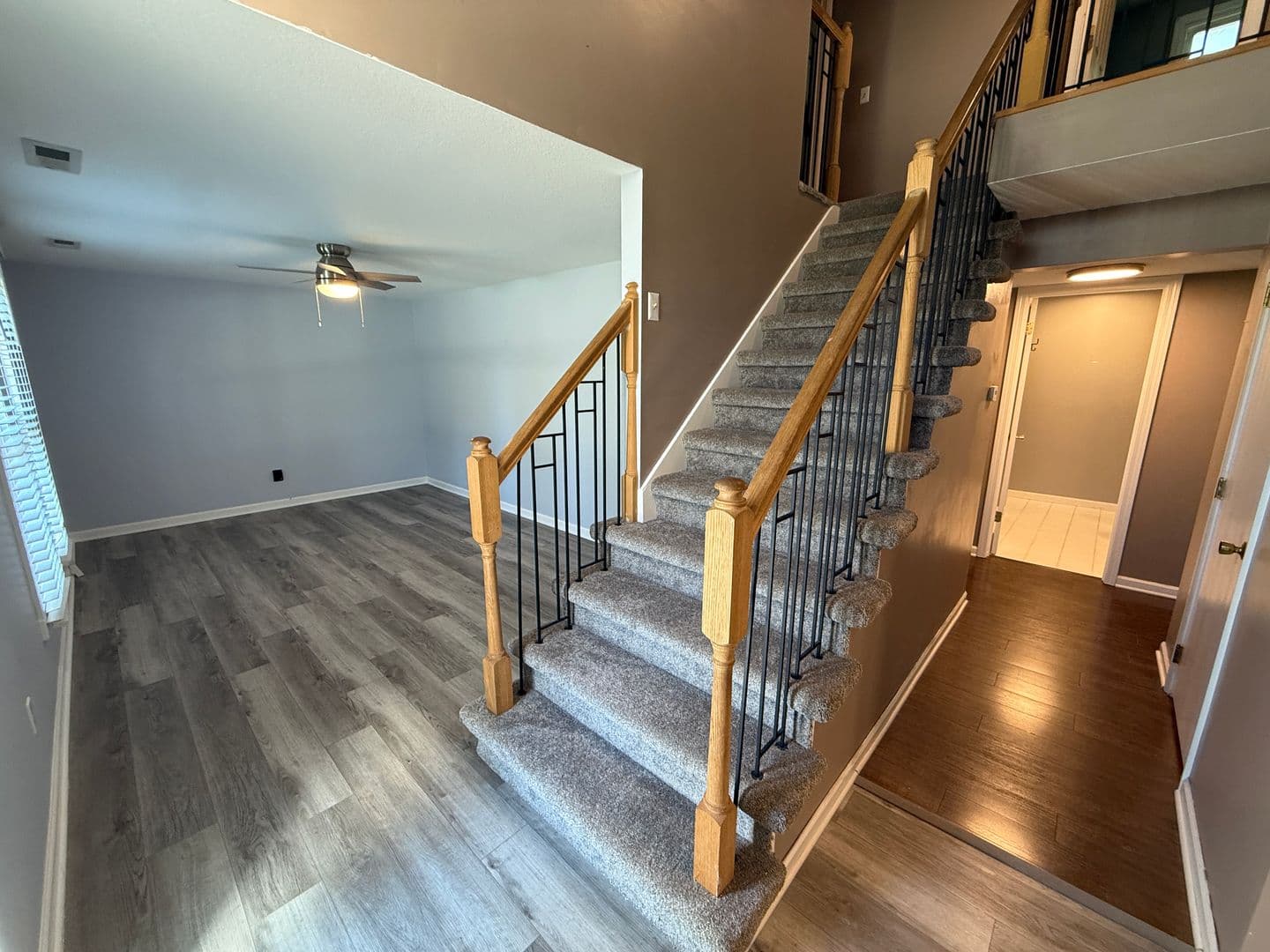 Fort Wayne House: 4734 Queensbury Dr.