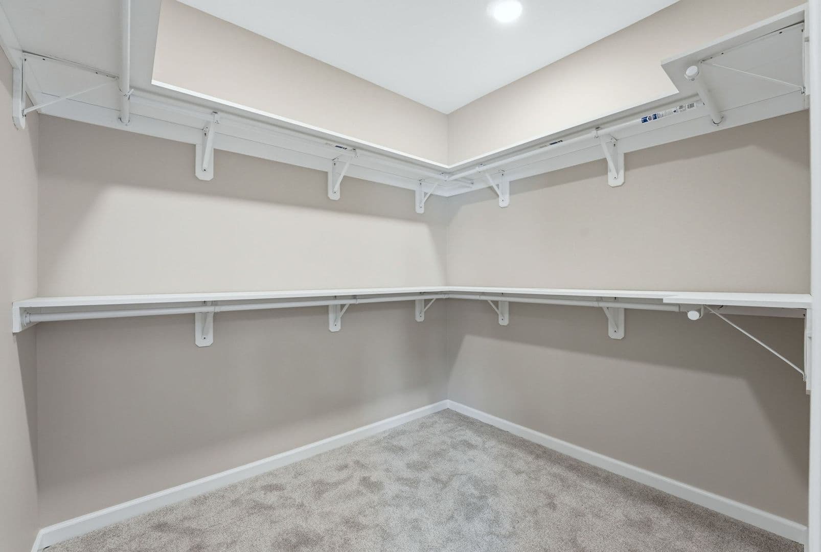Fort Wayne Apartment: 2890 Getz Road