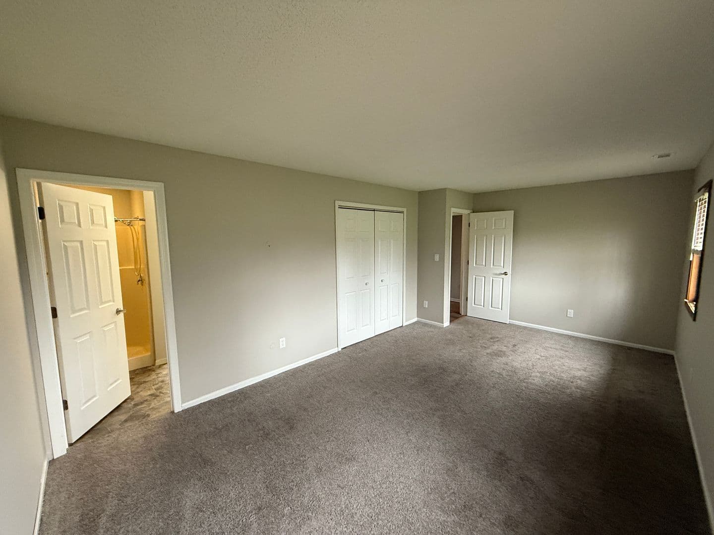 Fort Wayne House: 6328 Neighbor Dr.