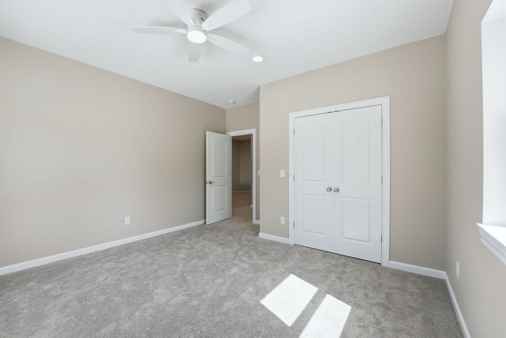 Fort Wayne Apartment: 2890 Getz Road