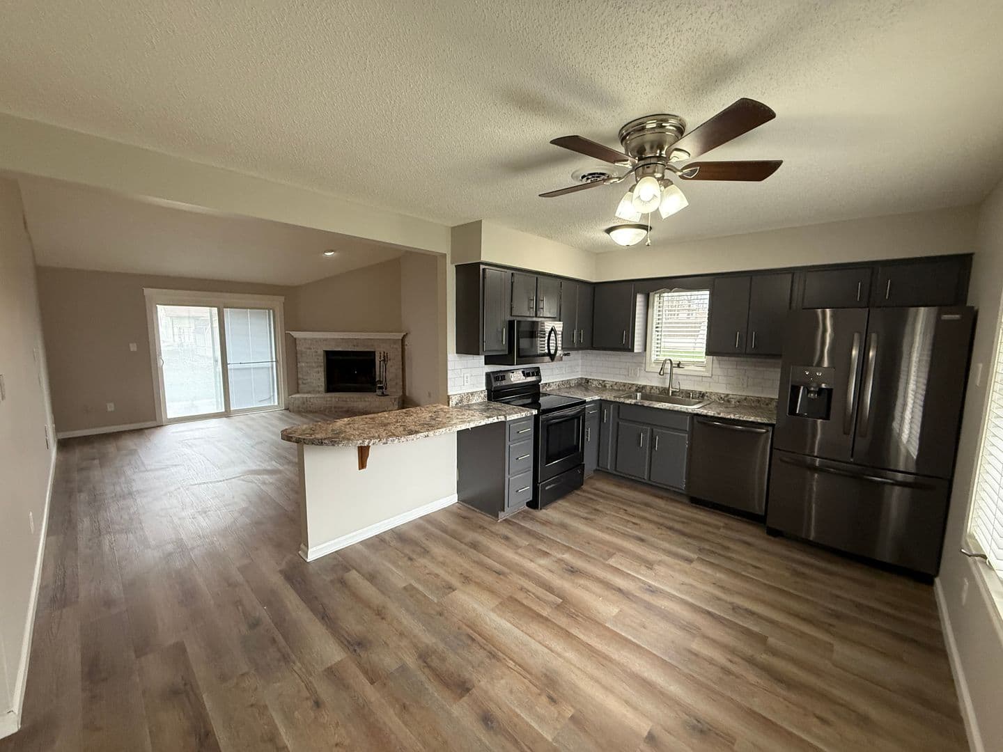 Fort Wayne House: 6328 Neighbor Dr.