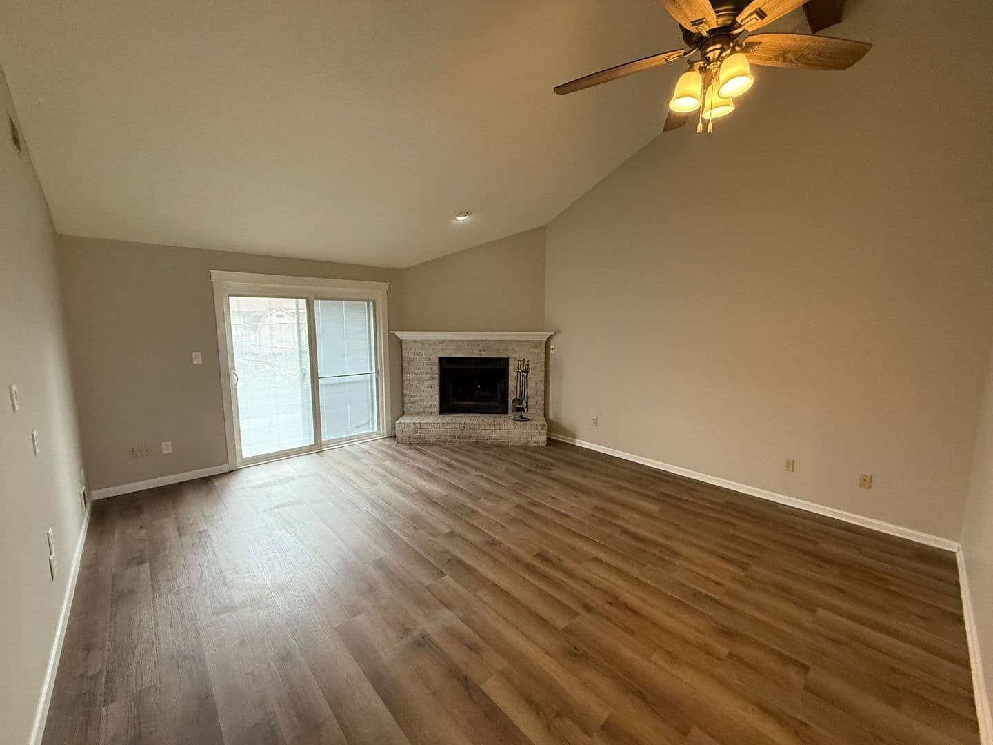 Fort Wayne House: 6328 Neighbor Dr.