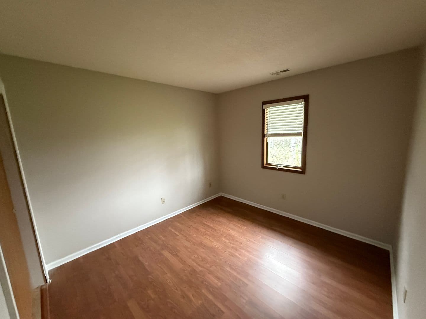 Fort Wayne House: 6328 Neighbor Dr.