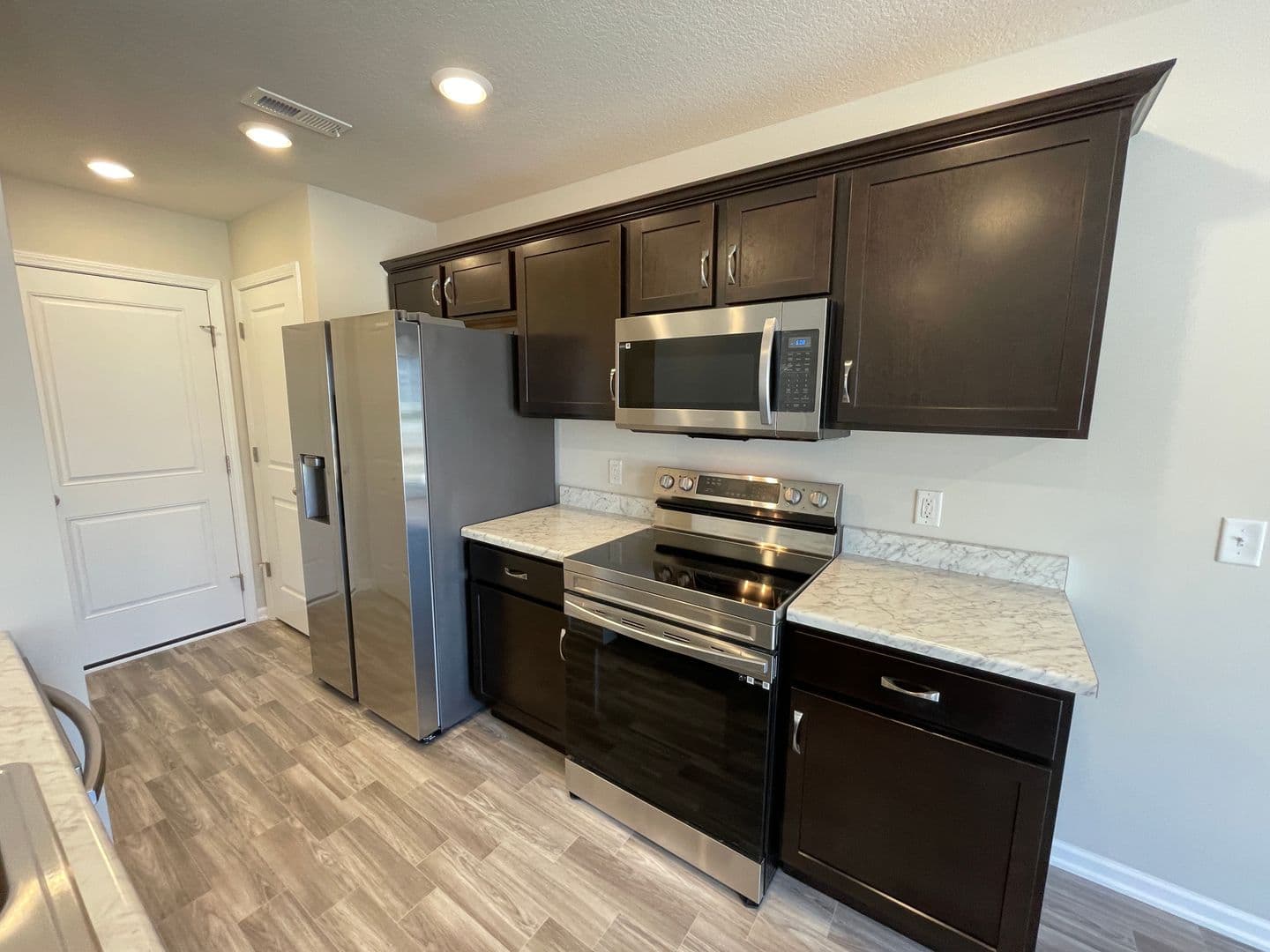 Fort Wayne Townhome: 14703-14784 Gul Street