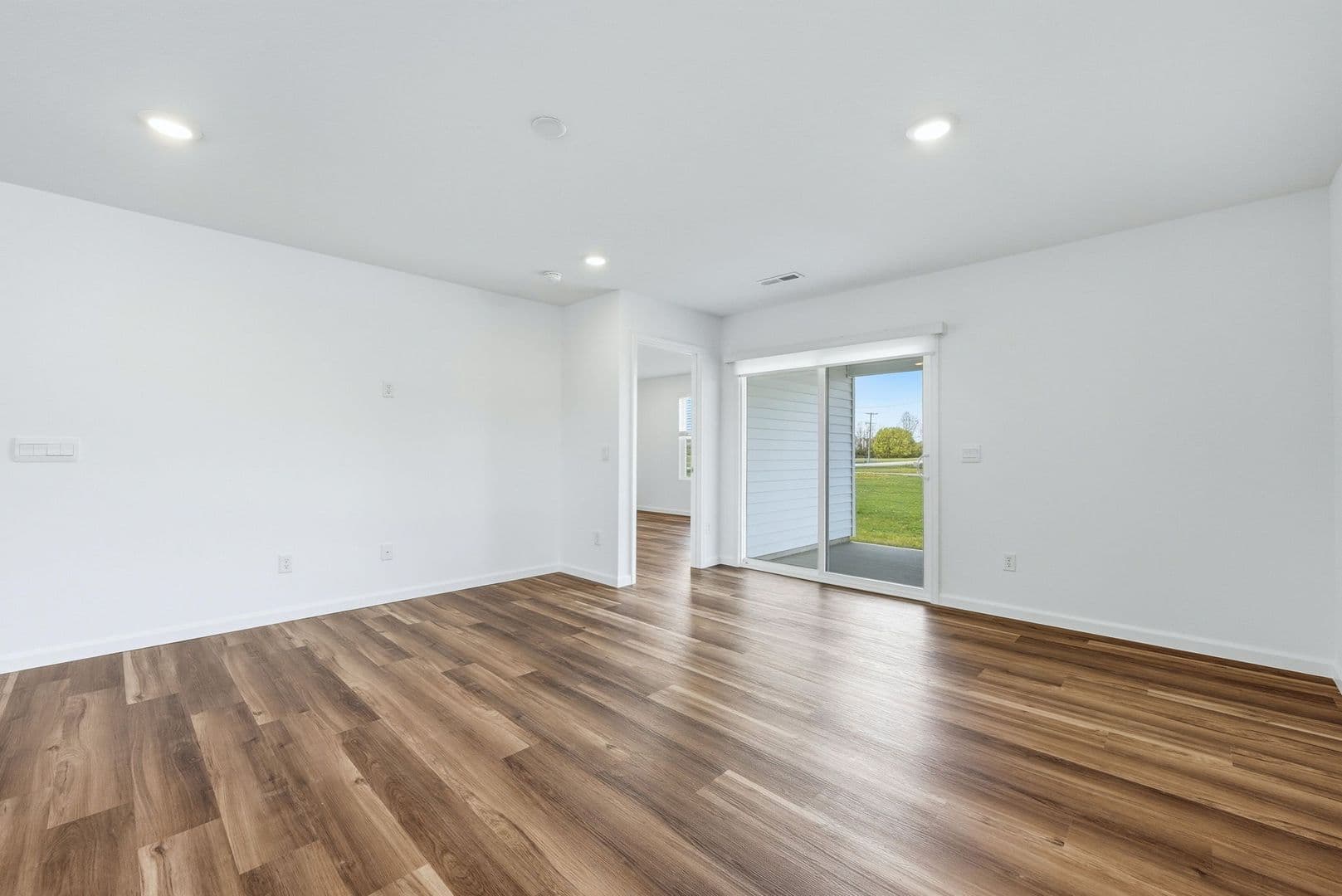 Fort Wayne Apartment: 3782 Thunderhawk Pass