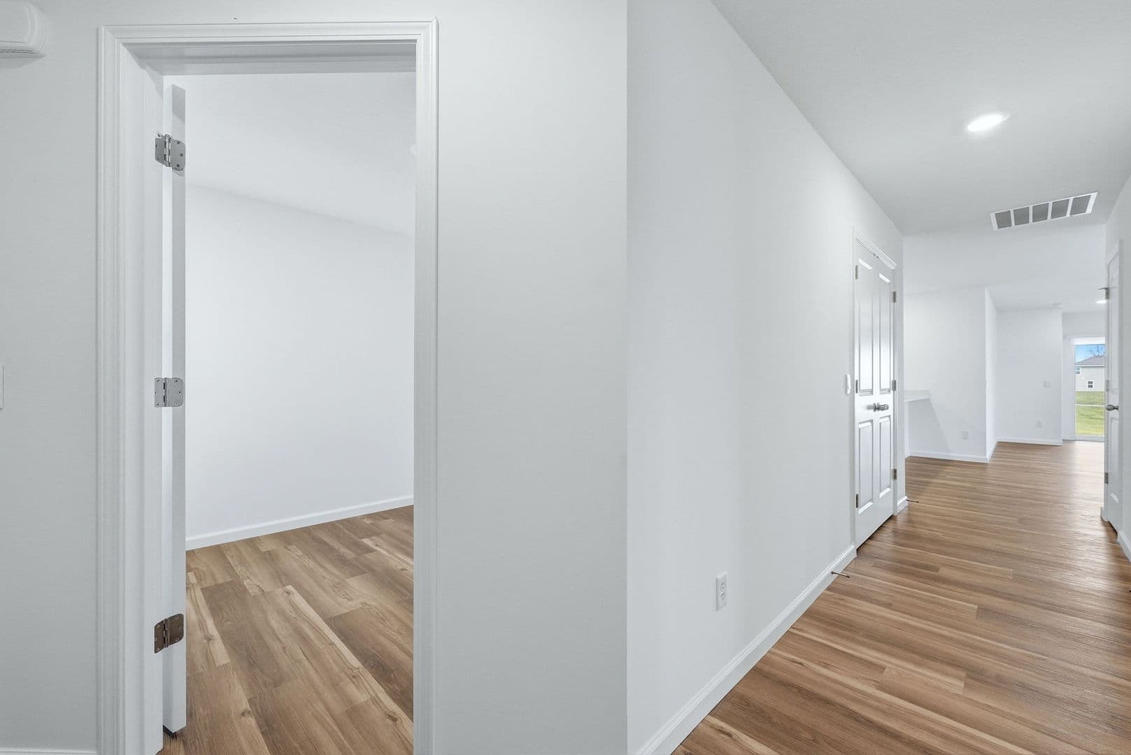 Fort Wayne Apartment: 3782 Thunderhawk Pass