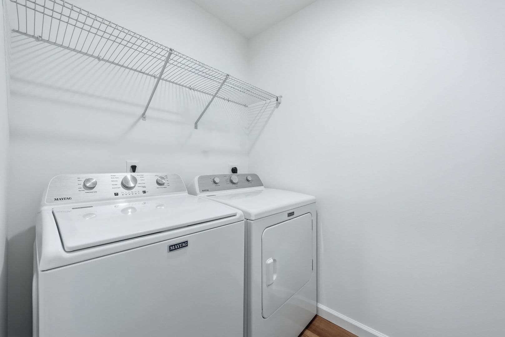 Fort Wayne Apartment: 3782 Thunderhawk Pass