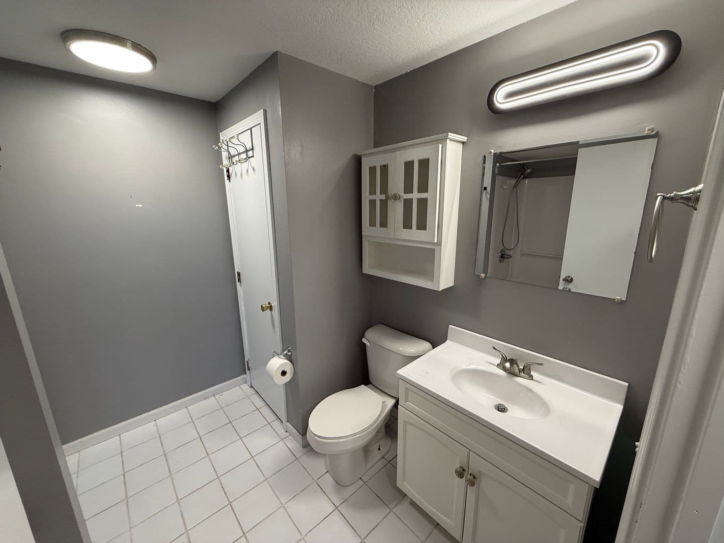 Fort Wayne House: 4734 Queensbury Dr.