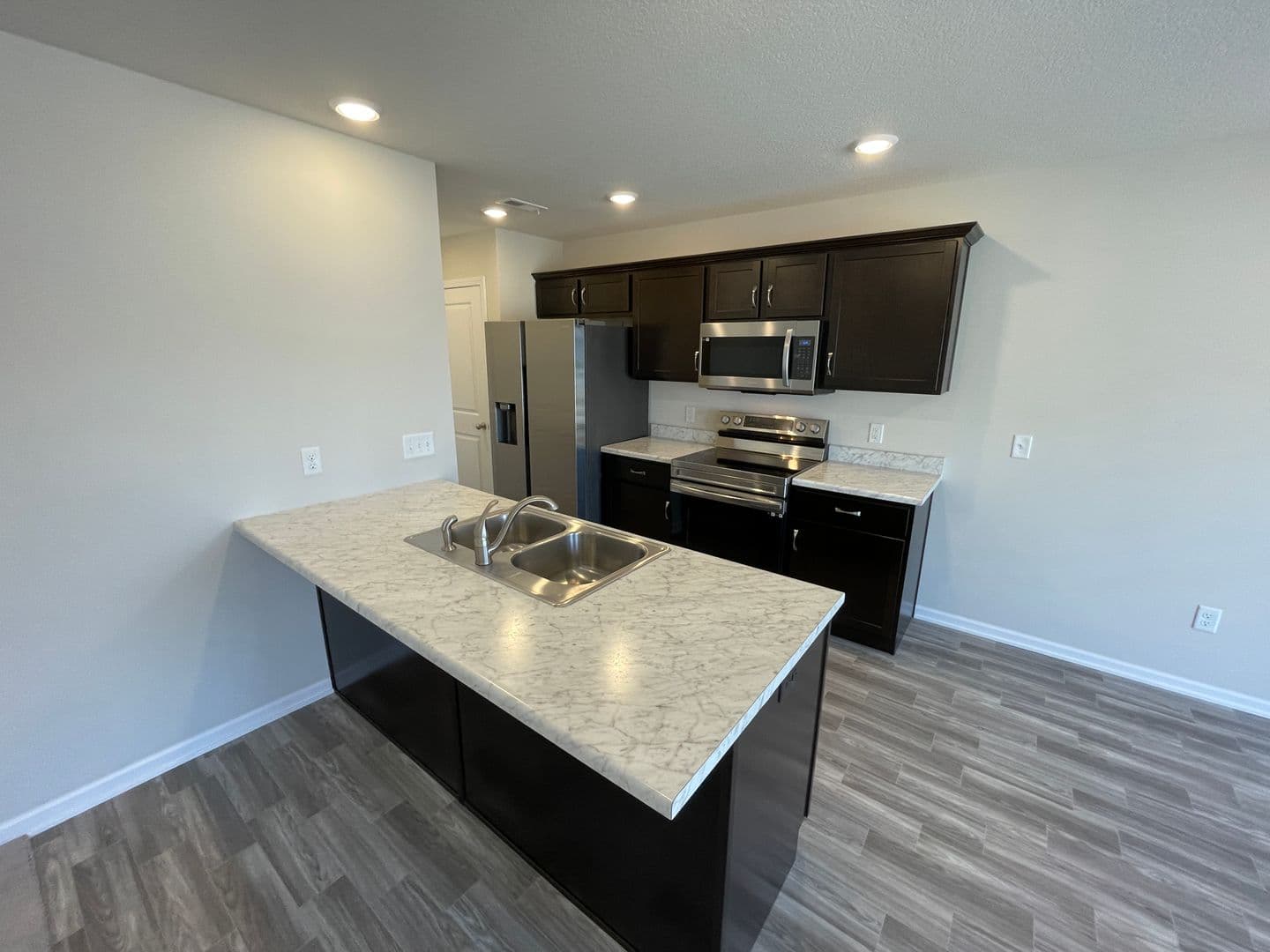 Fort Wayne Townhome: 14703-14784 Gul Street