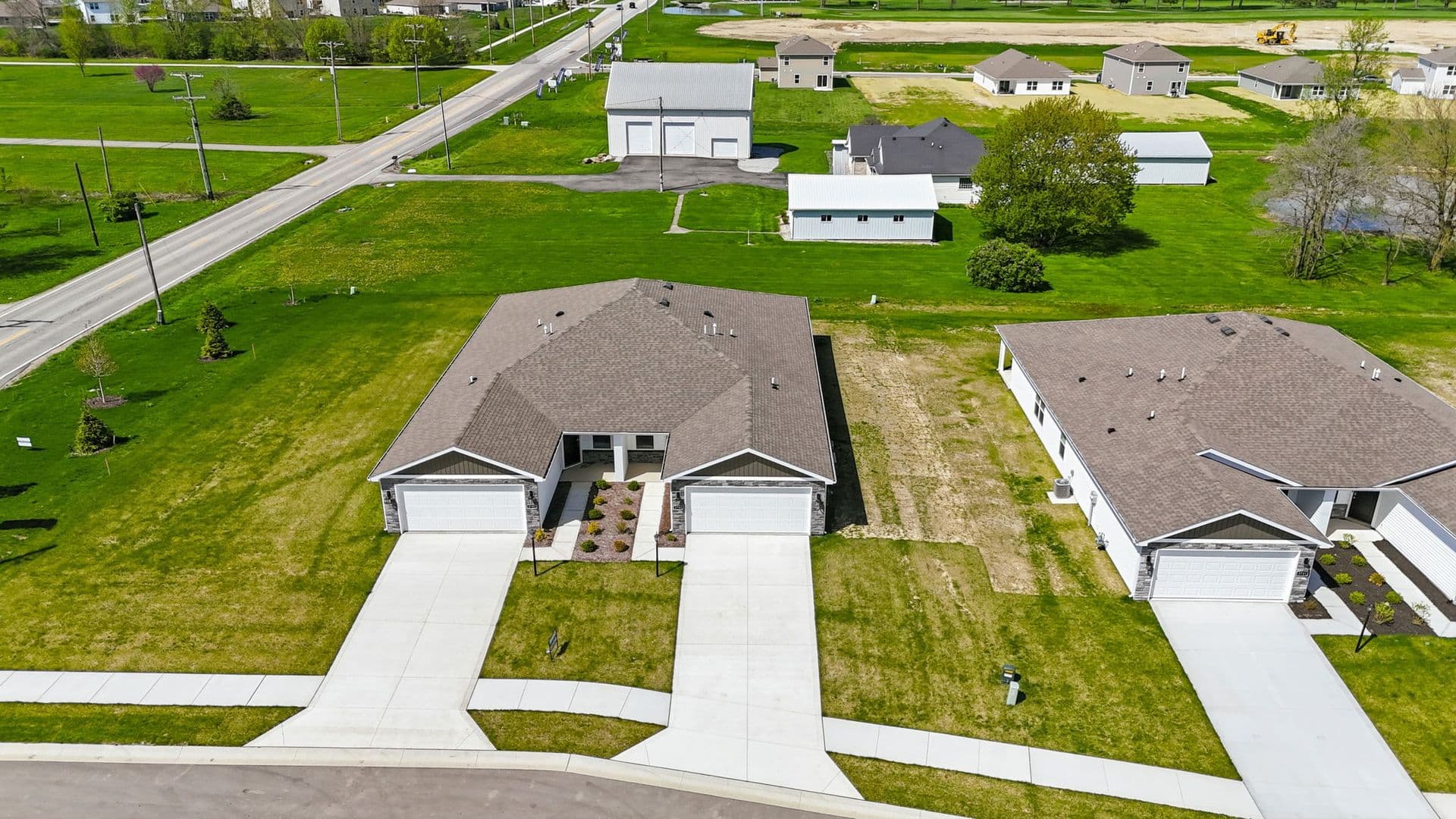 Fort Wayne Apartment: 3782 Thunderhawk Pass
