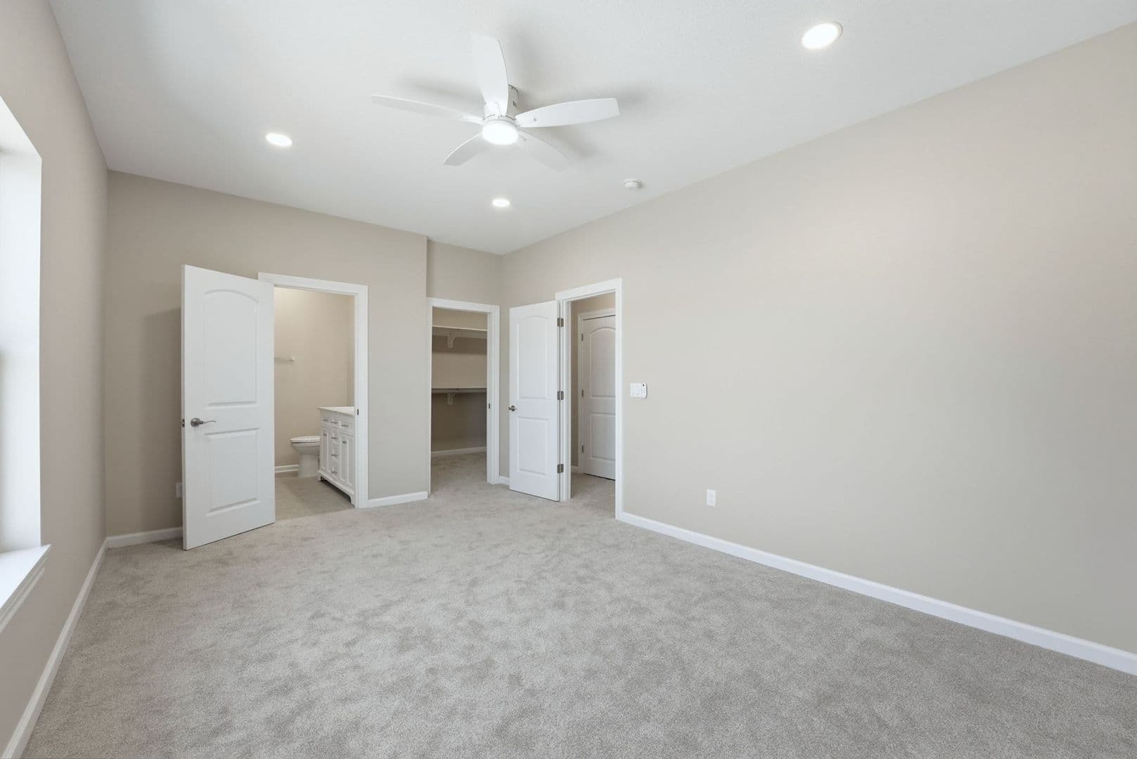 Fort Wayne Apartment: 2890 Getz Road