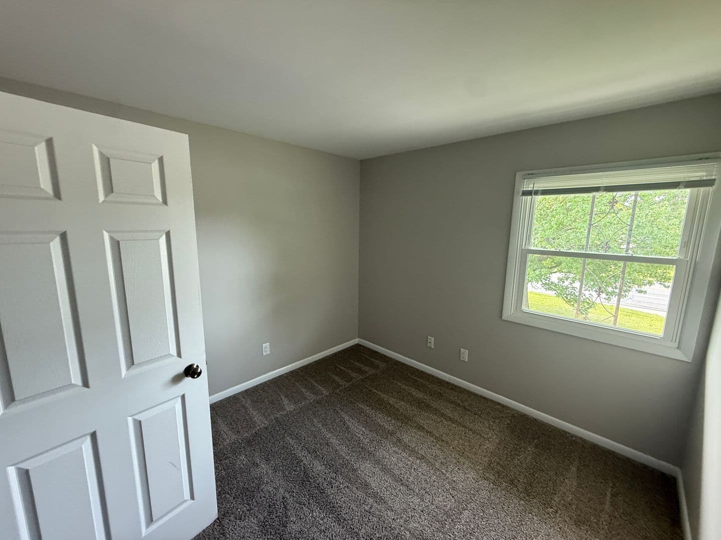 Fort Wayne House: 9612 Aboite Center Rd