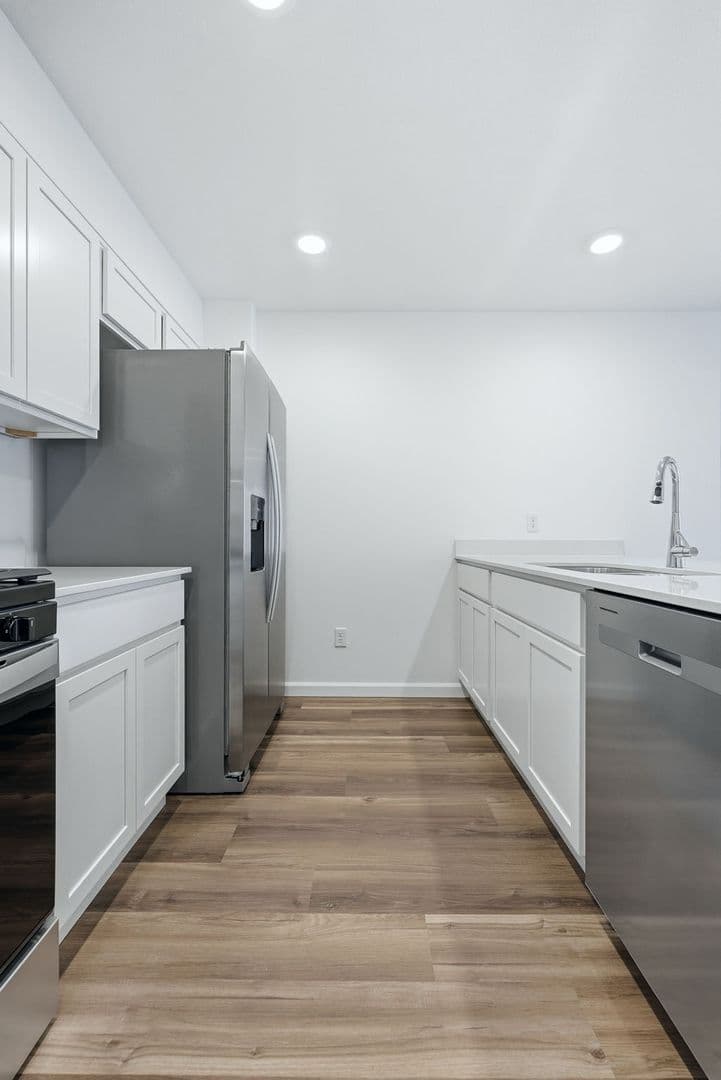 Fort Wayne Apartment: 3782 Thunderhawk Pass