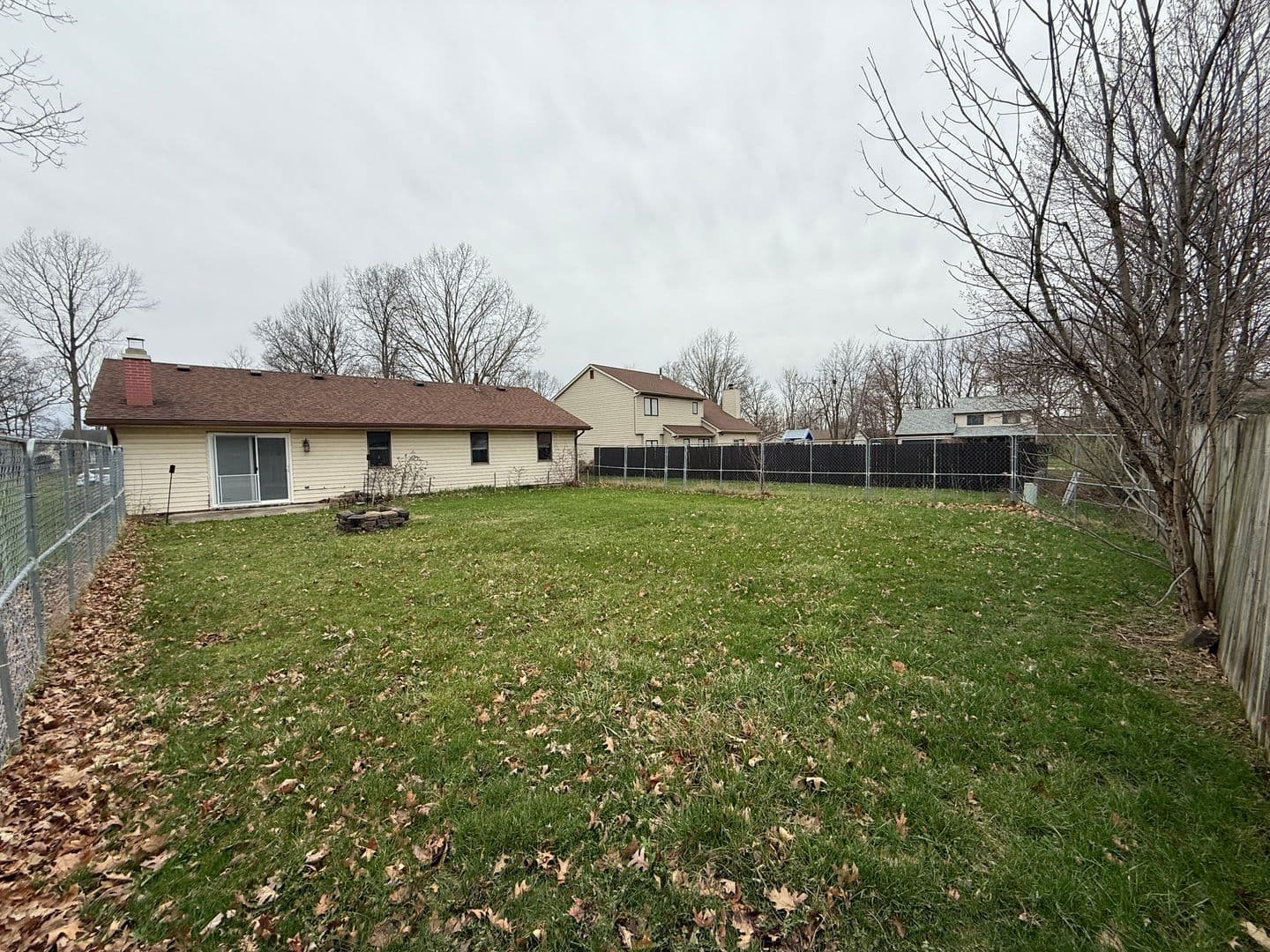 Fort Wayne House: 6328 Neighbor Dr.