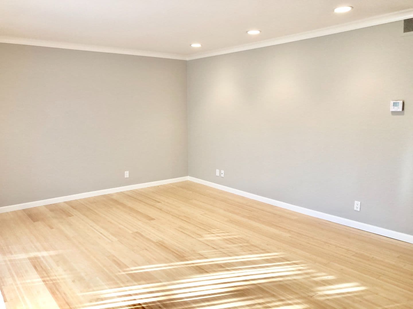 Menlo Park Apartment: 1010 Noel Drive
