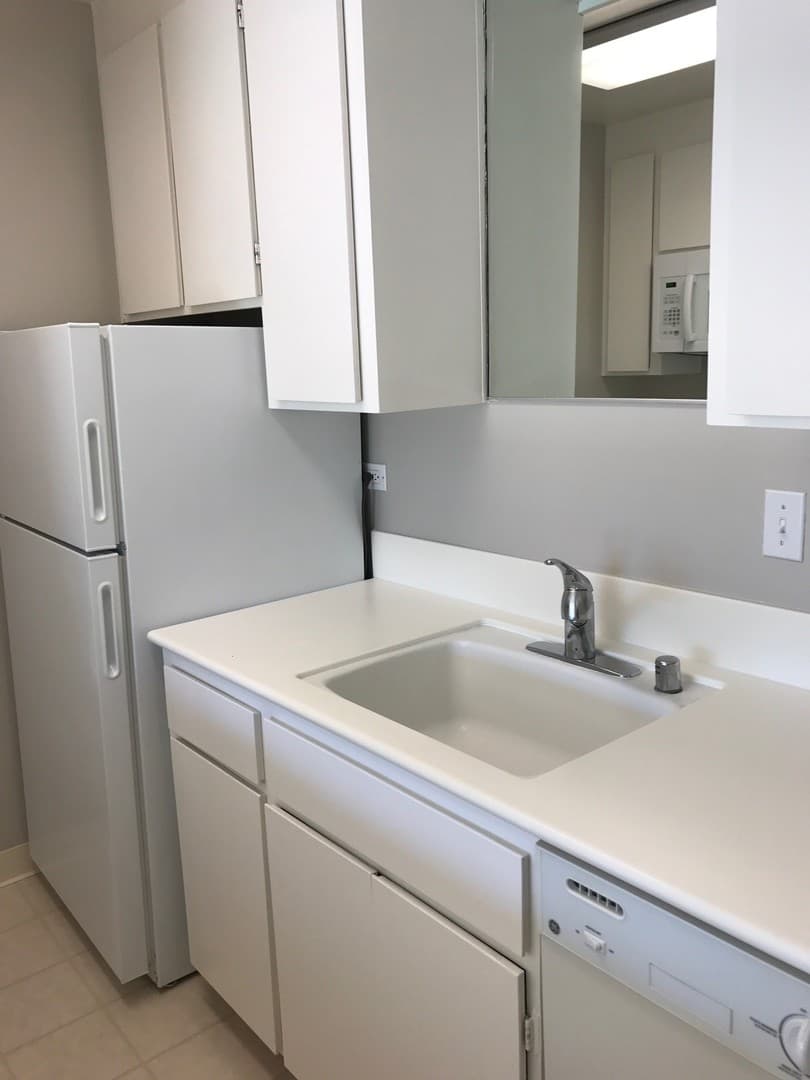 Mountain View Apartment: 2645 California Street