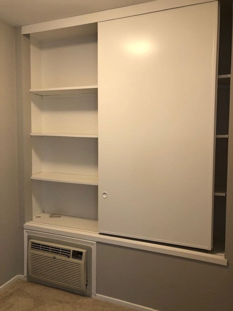 Sunnyvale Apartment: 1674 Hollenbeck Avenue