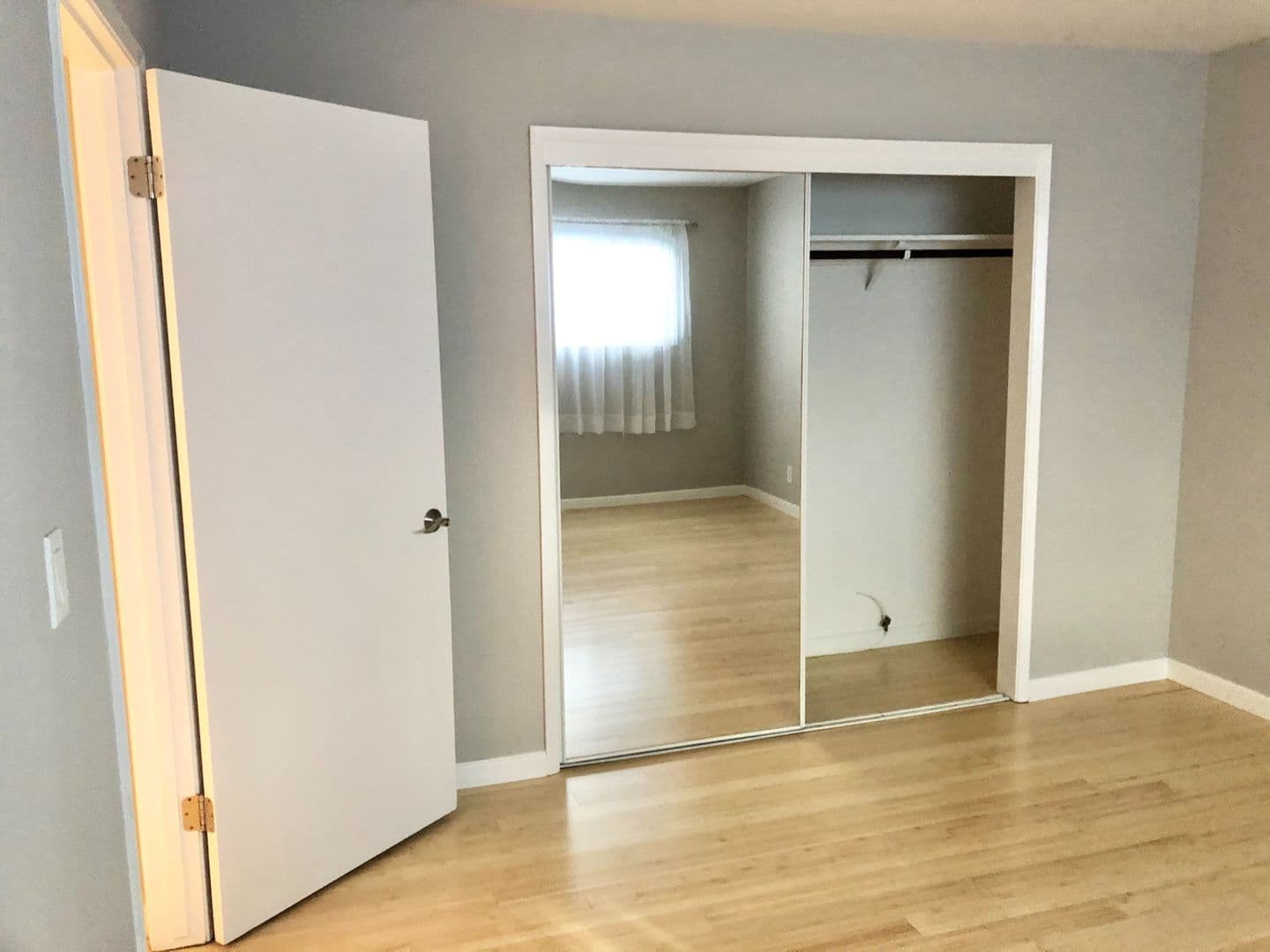 Menlo Park Apartment: 1010 Noel Drive
