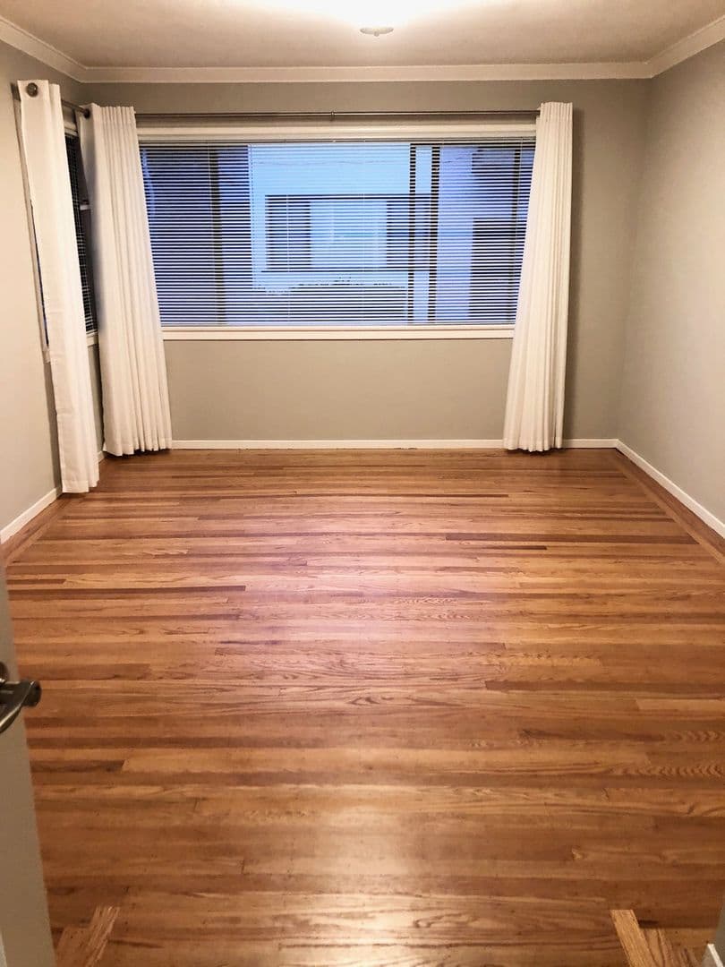 Menlo Park Apartment: 1041 Laurel Street