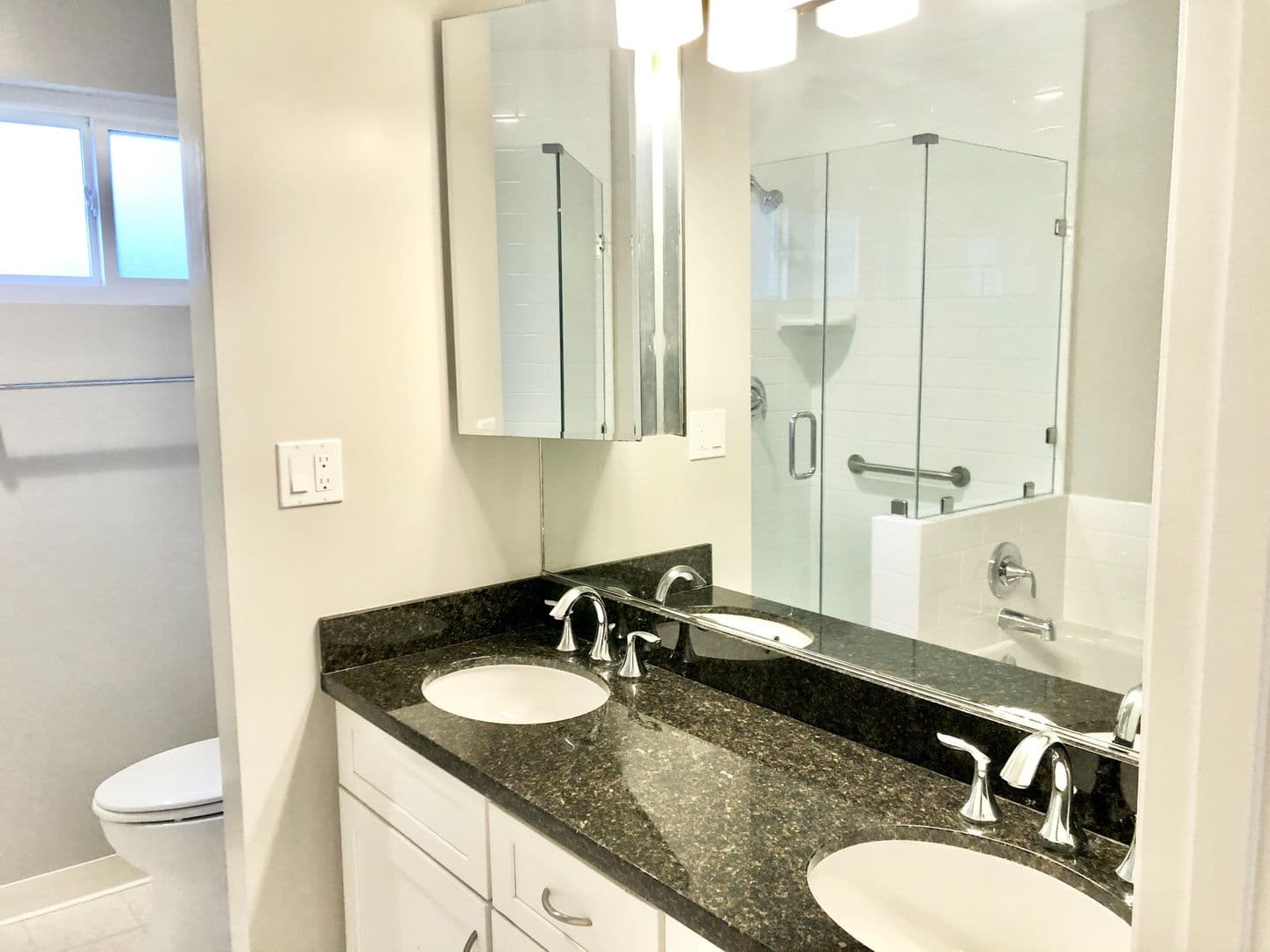 Menlo Park Apartment: 1010 Noel Drive