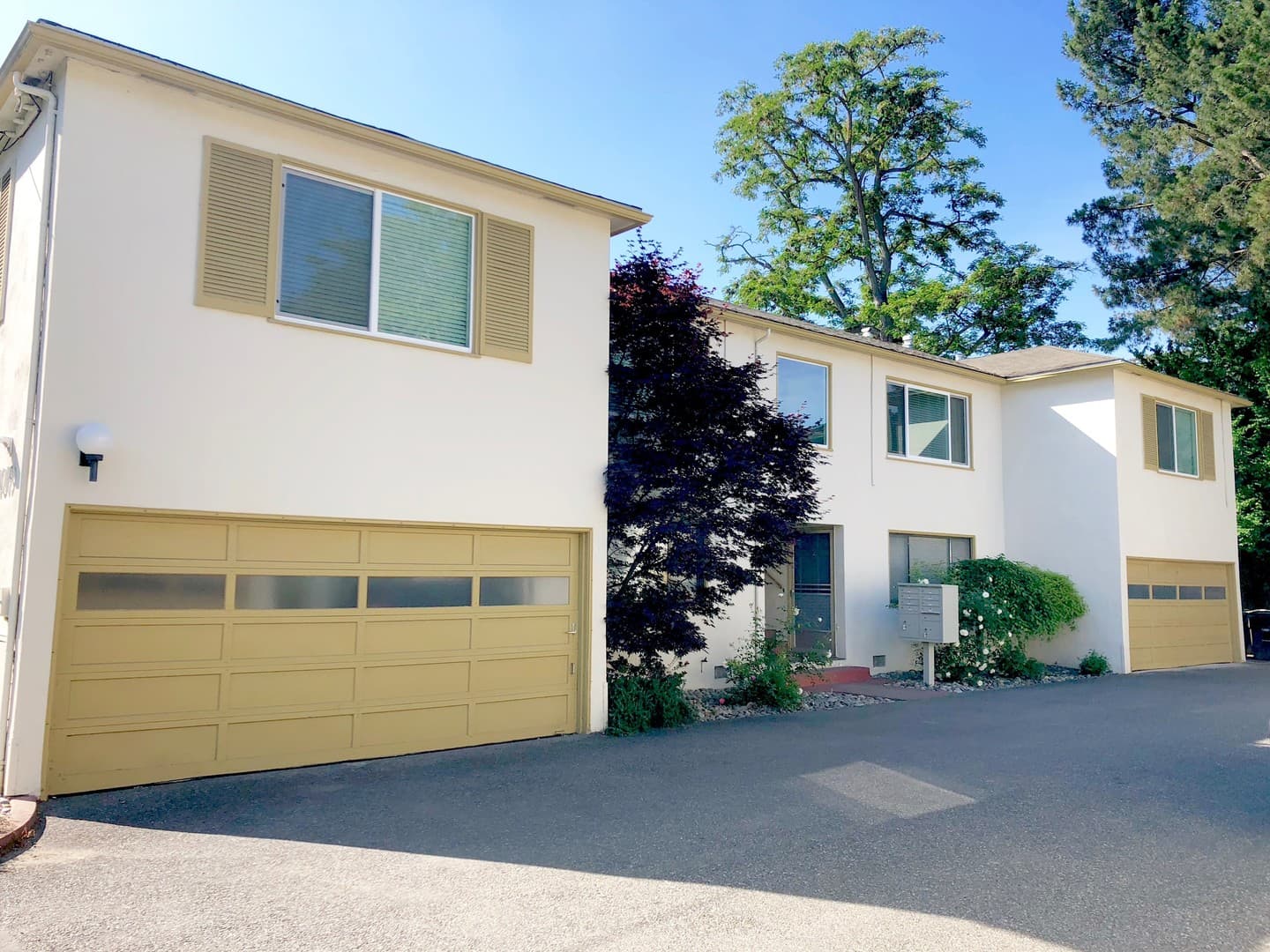 Menlo Park Apartment: 1025 Laurel Street