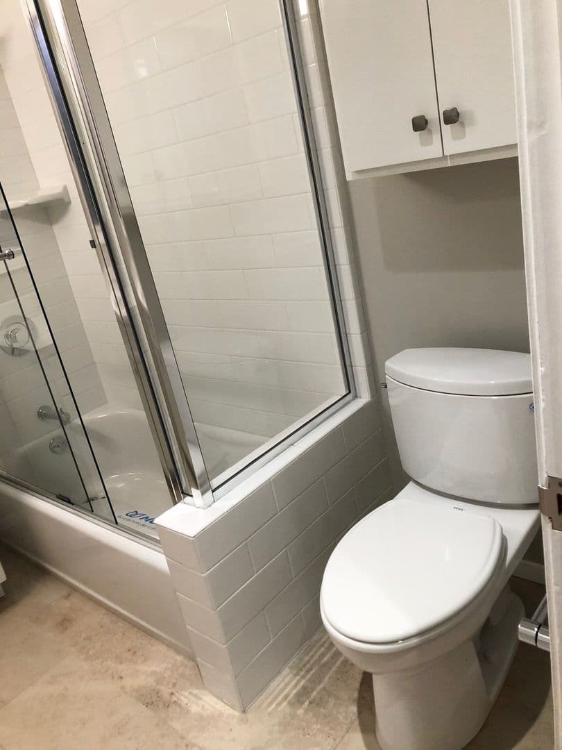 Menlo Park Apartment: 1041 Laurel Street