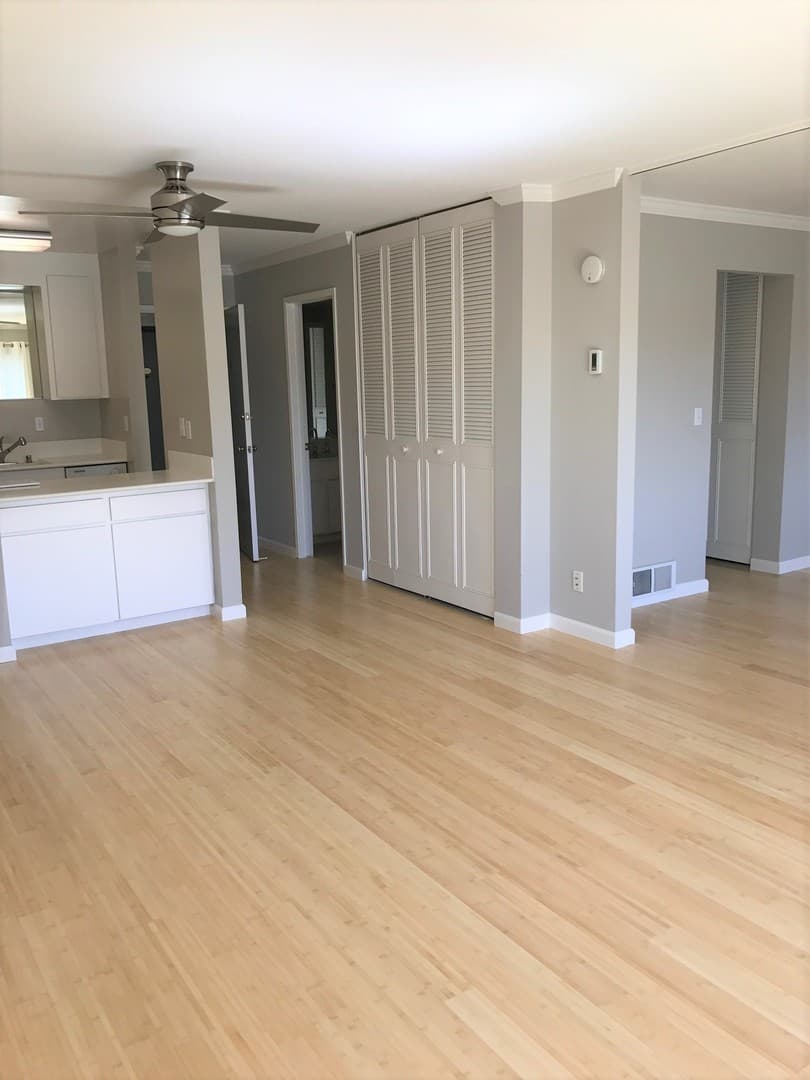 Mountain View Apartment: 2645 California Street