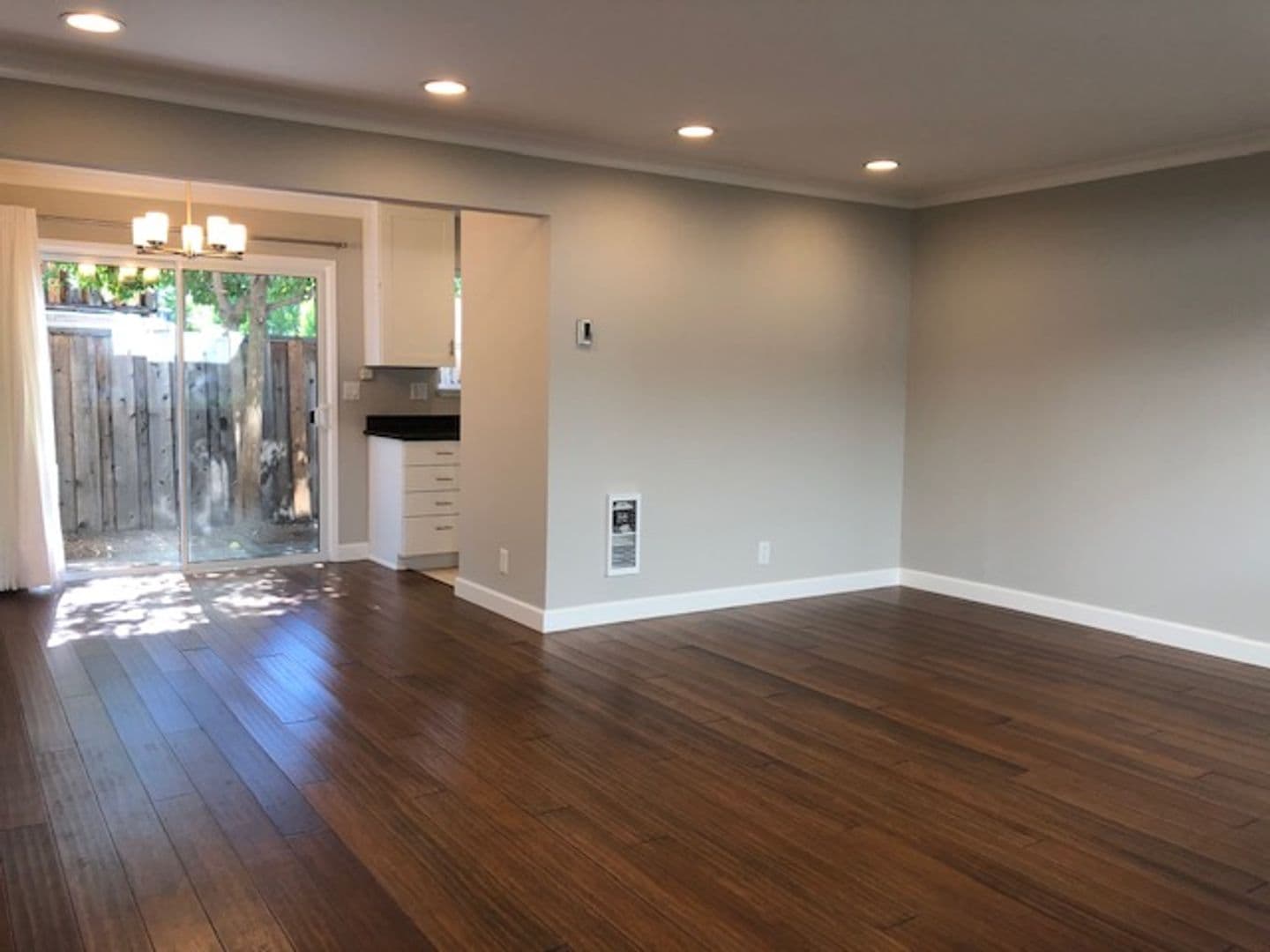 Sunnyvale Apartment: 1674 Hollenbeck Avenue