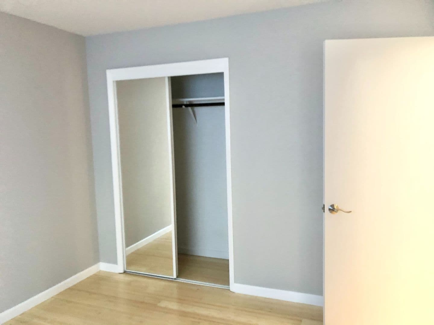 Menlo Park Apartment: 1010 Noel Drive