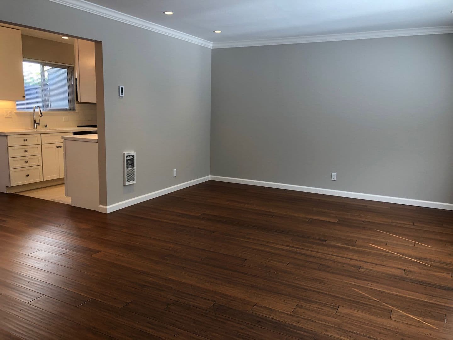 Sunnyvale Apartment: 1674 Hollenbeck Avenue