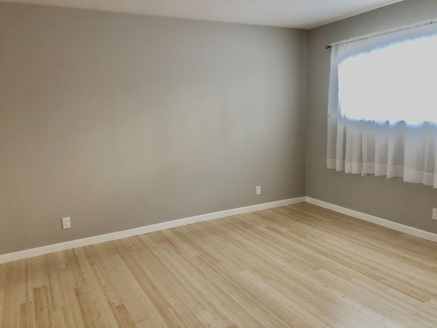 Menlo Park Apartment: 1010 Noel Drive